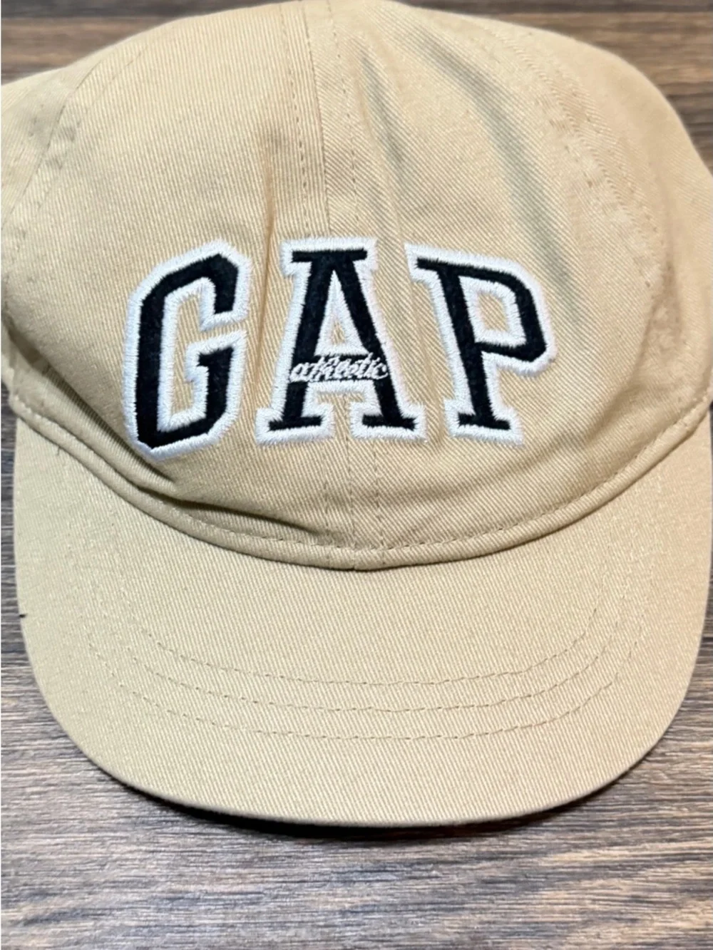 GAP Beige Logo Baseball Cap
